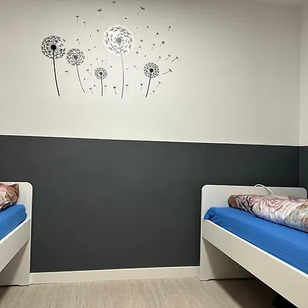 Modernes 8 In Apartamento *