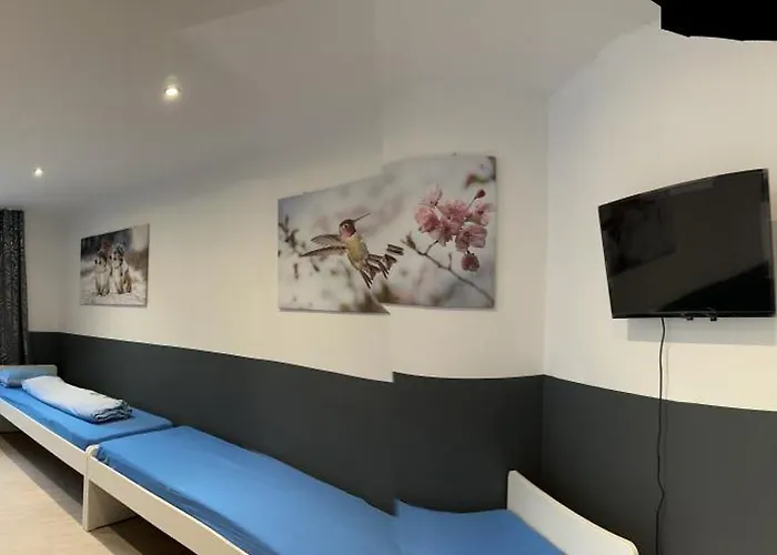 Modernes 8 In Appartement